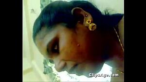 Desi randi sucking lund of client MMS
